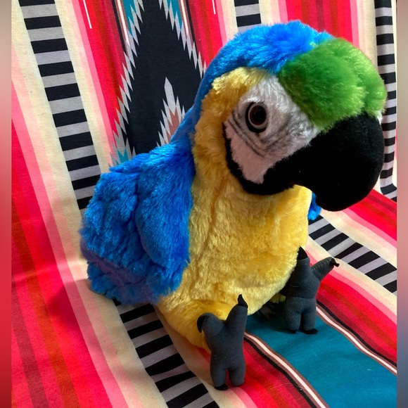 Blue Yellow Macaw from the Artist Collection by Wild Republic #27439 - Picture 3 of 15
